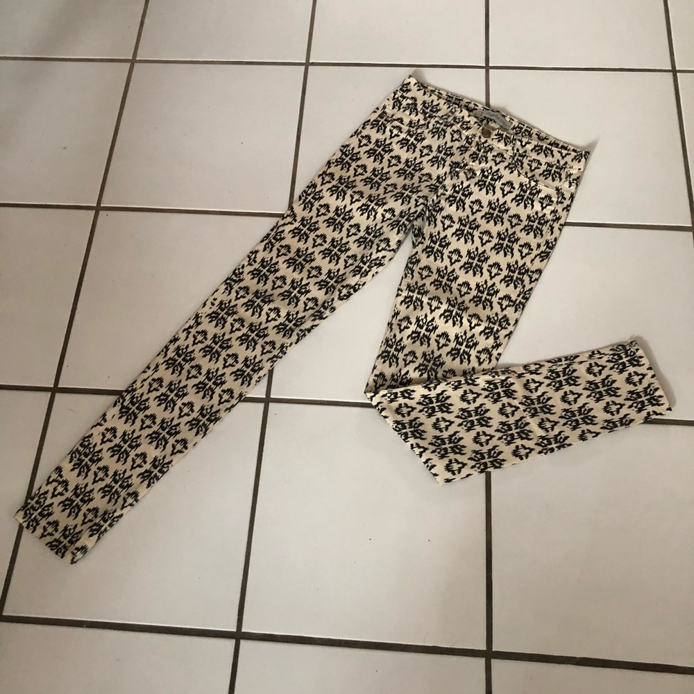 Printed Skinny Jeans - Picture 2 of 8